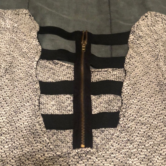 Dress top - Picture 3 of 3